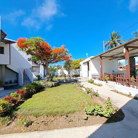 Hostal Tero Real Puerto Villamil Exterior photo