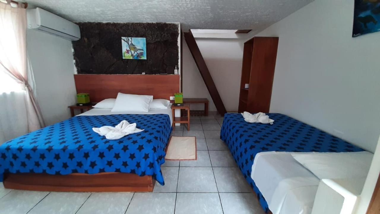Hostal Tero Real Puerto Villamil Exterior photo
